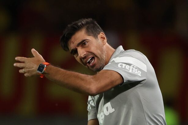 palmeiras-pode-igualar-maior-periodo-sem-vencer-com-abel-ferreira
